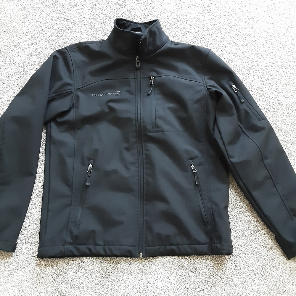 Free Country Softshell Jacket - Small